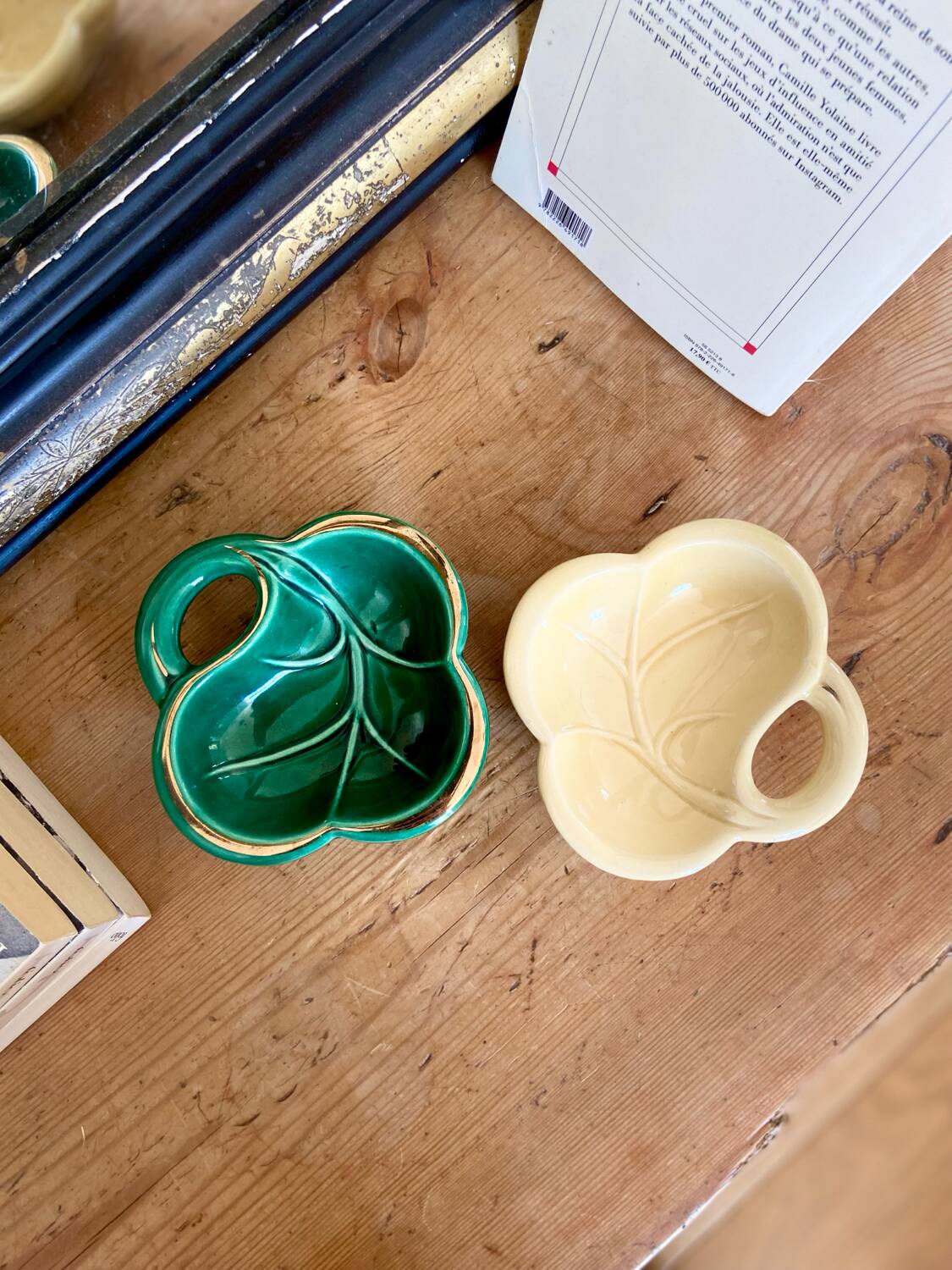 Ceramic "Clover" pocket emptier - 1970.