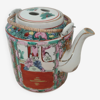 Chinese porcelain teapot