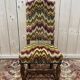 4 chaises de style Louis XIII en bois tournés et velours