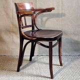 Curved wooden office chair from the 1930s attributed to Thonet.