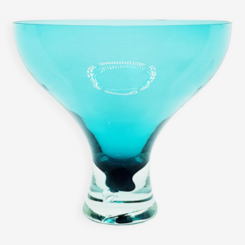 Grand vase sur pied en verre sarcelle