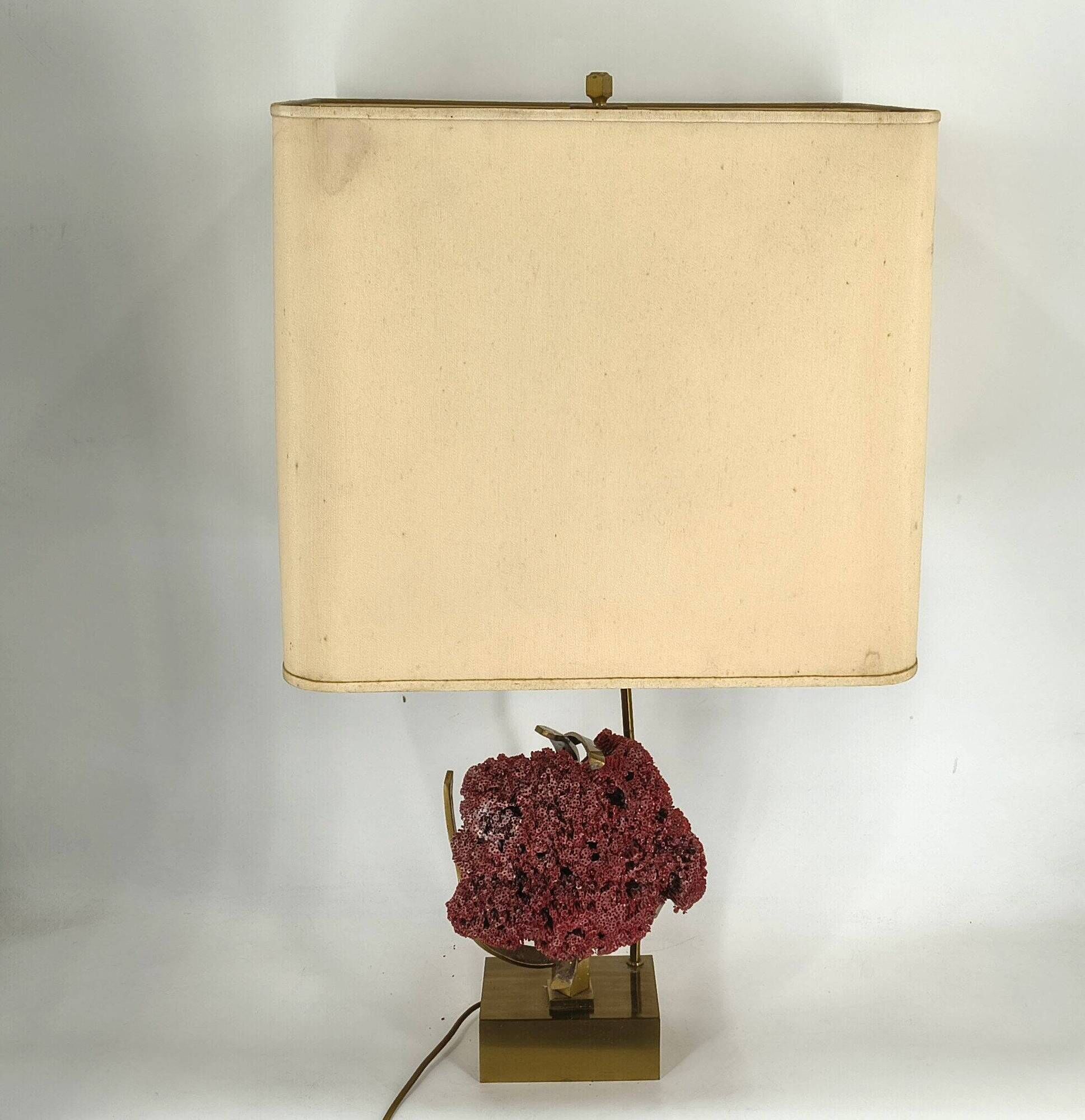 Rare red pipe organ coral brass table lamp, 1970s