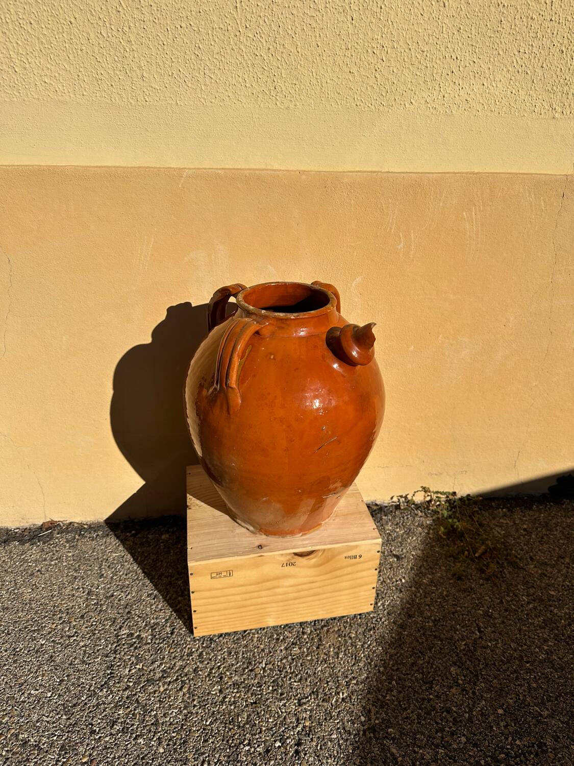 Glazed terracotta water jar, old Ardèche craftsmanship, 1800