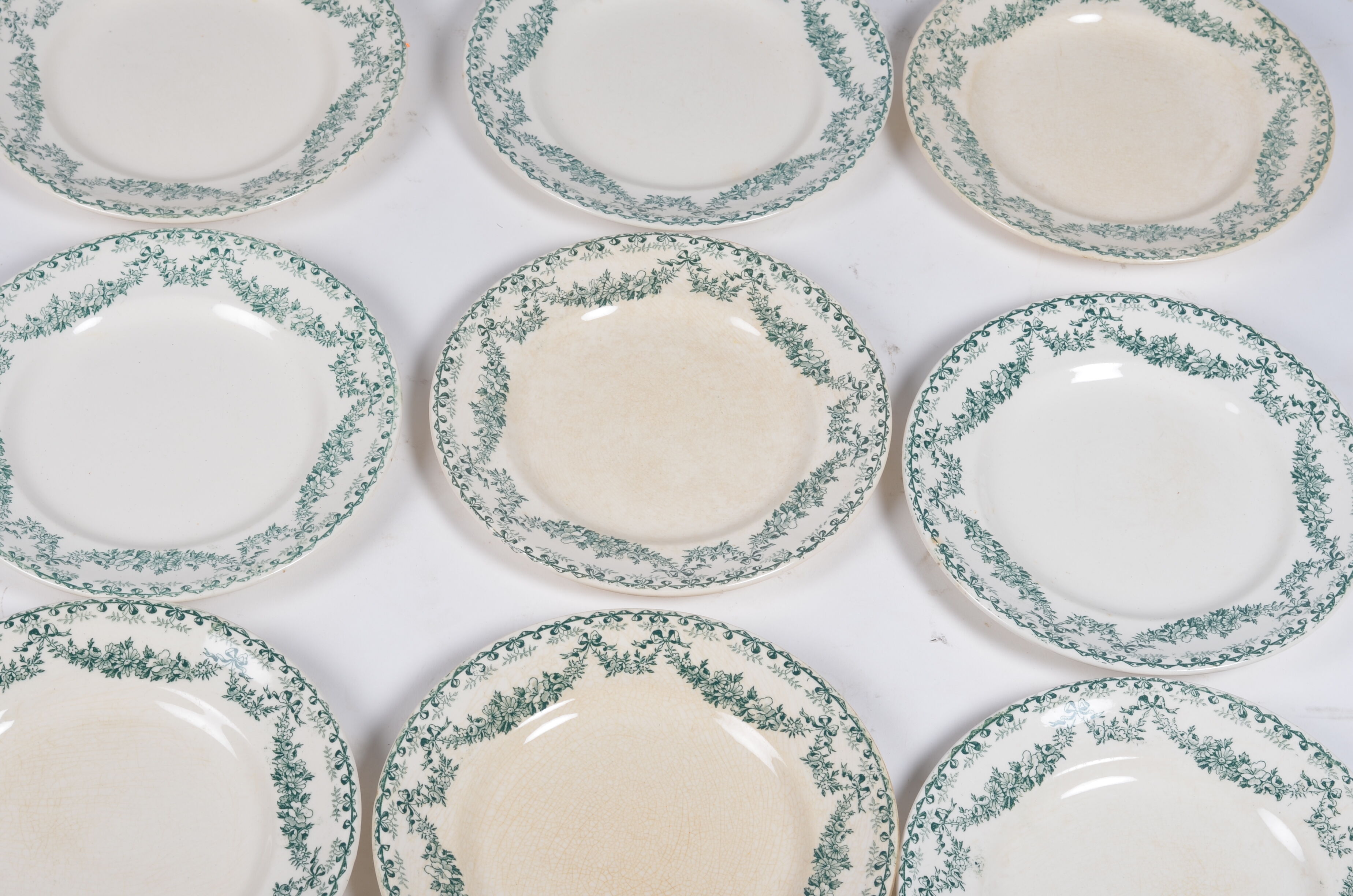 Longwy dessert plates