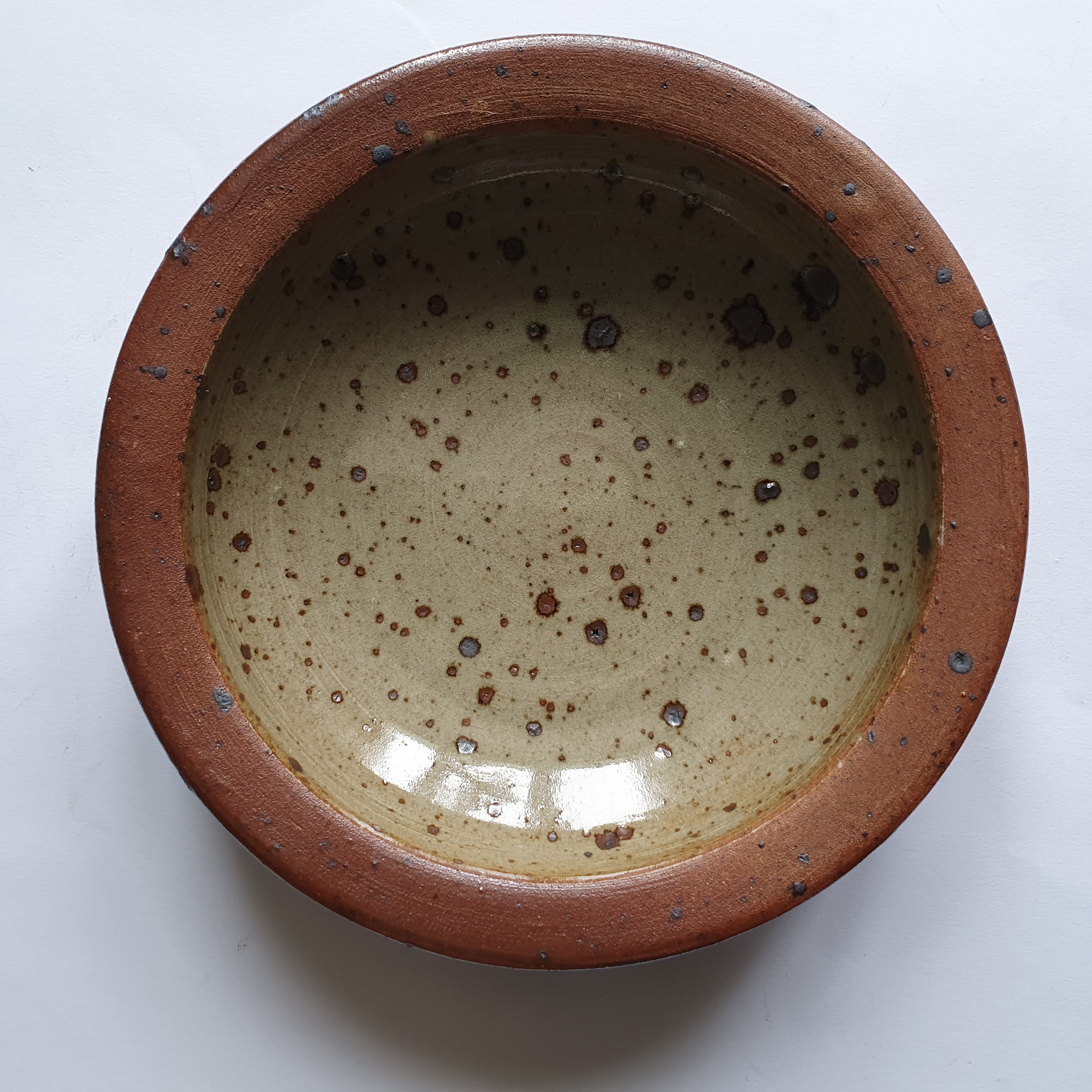 Six La Borne sandstone plates by Denis Avonts