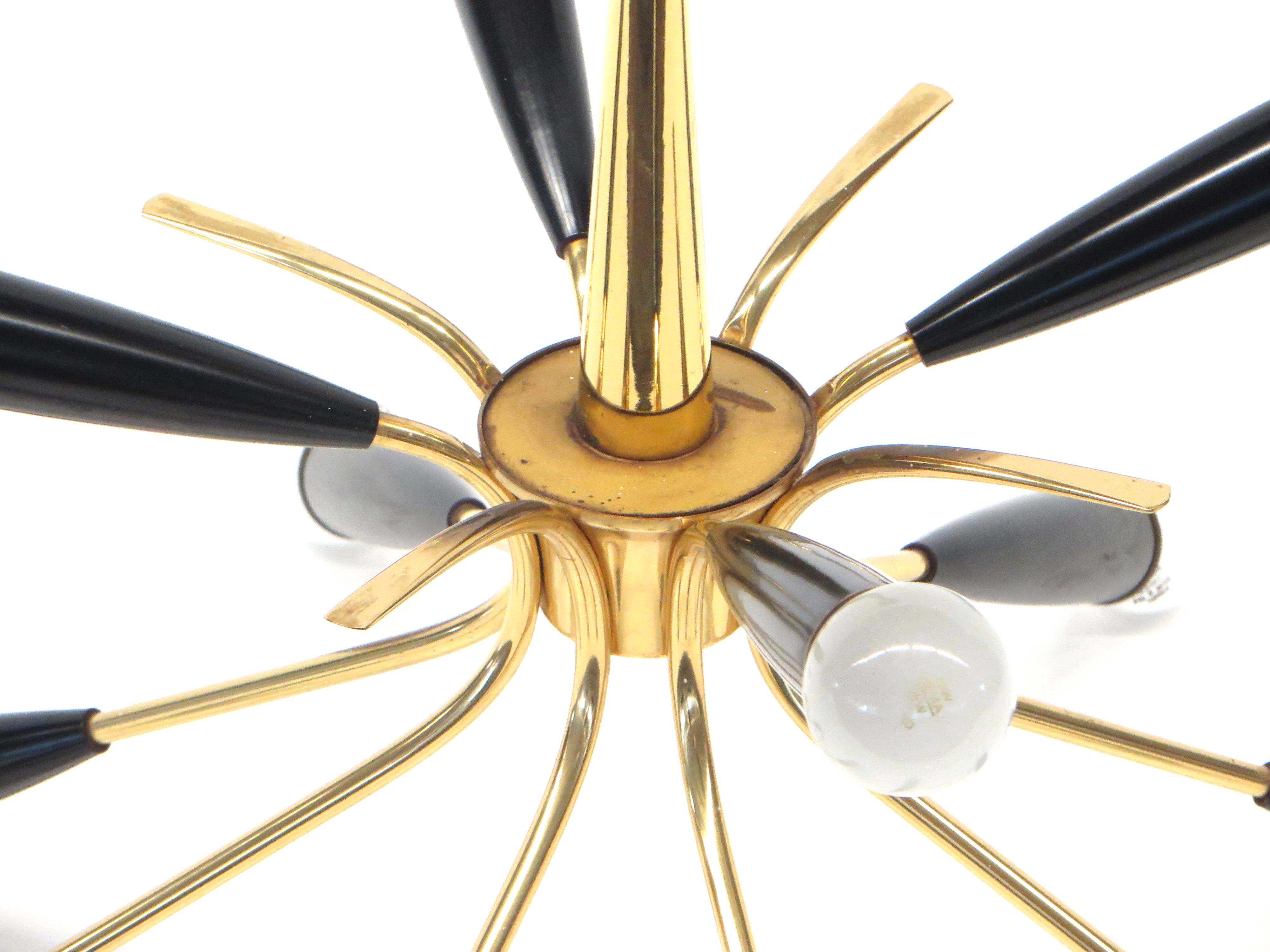 Hollywood Regency style chandelier with 12 luminous points