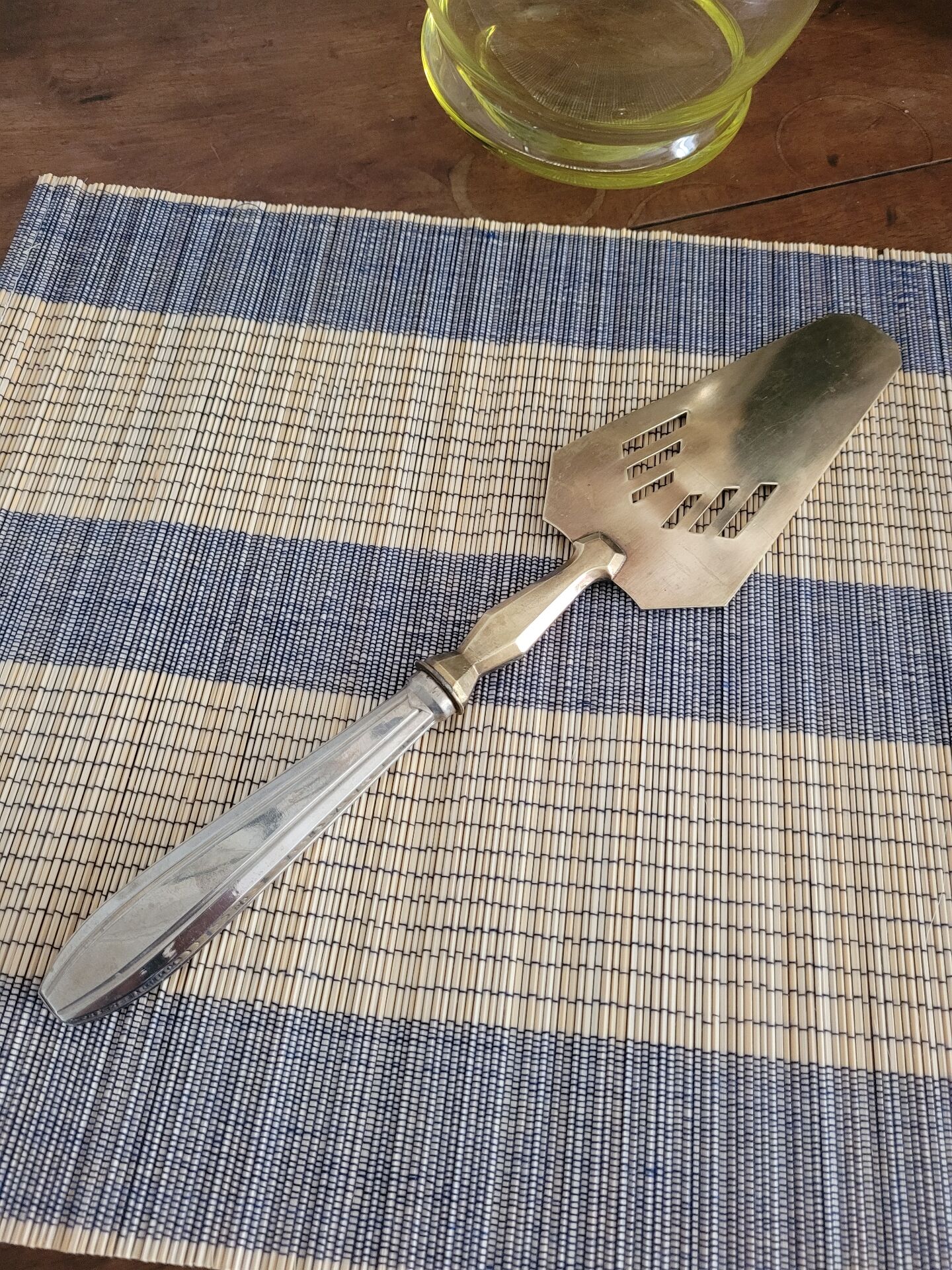 Art Deco brass pie server