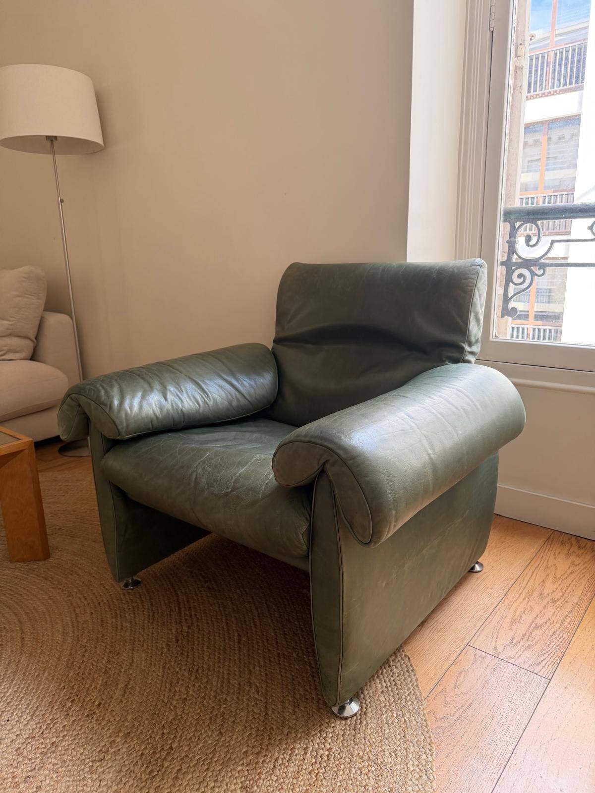 Chaise De Sede