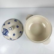 Half-porcelain soup tureen from Badonviller, blue flower pattern, early 20th century.