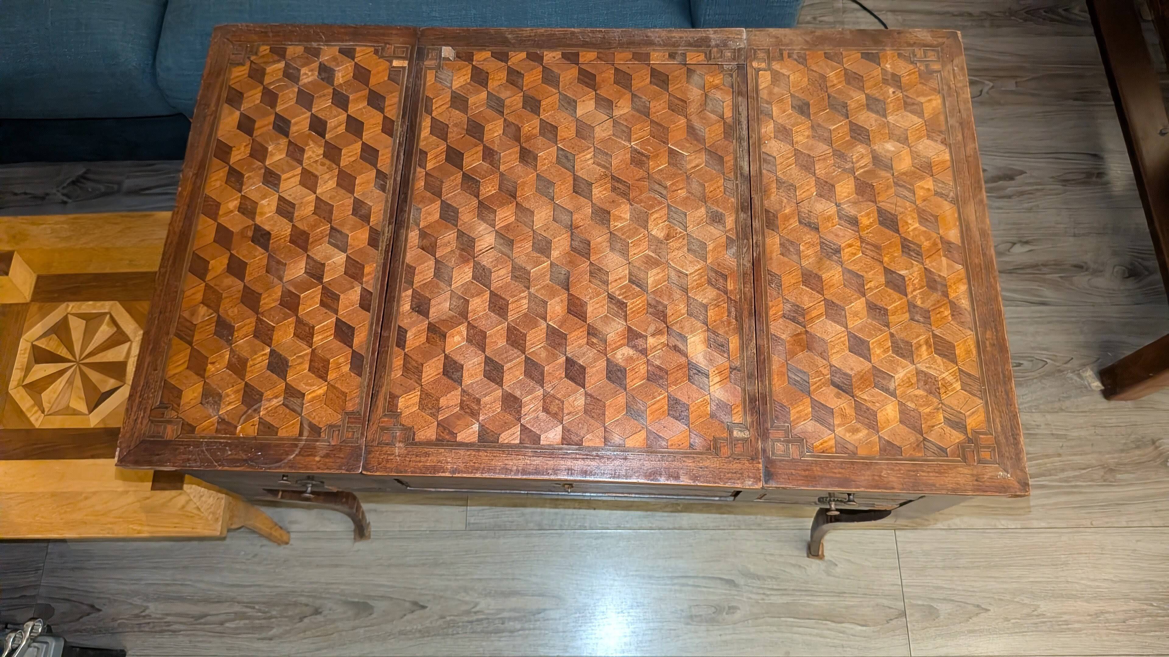 Louis XVI style hairdresser to restore