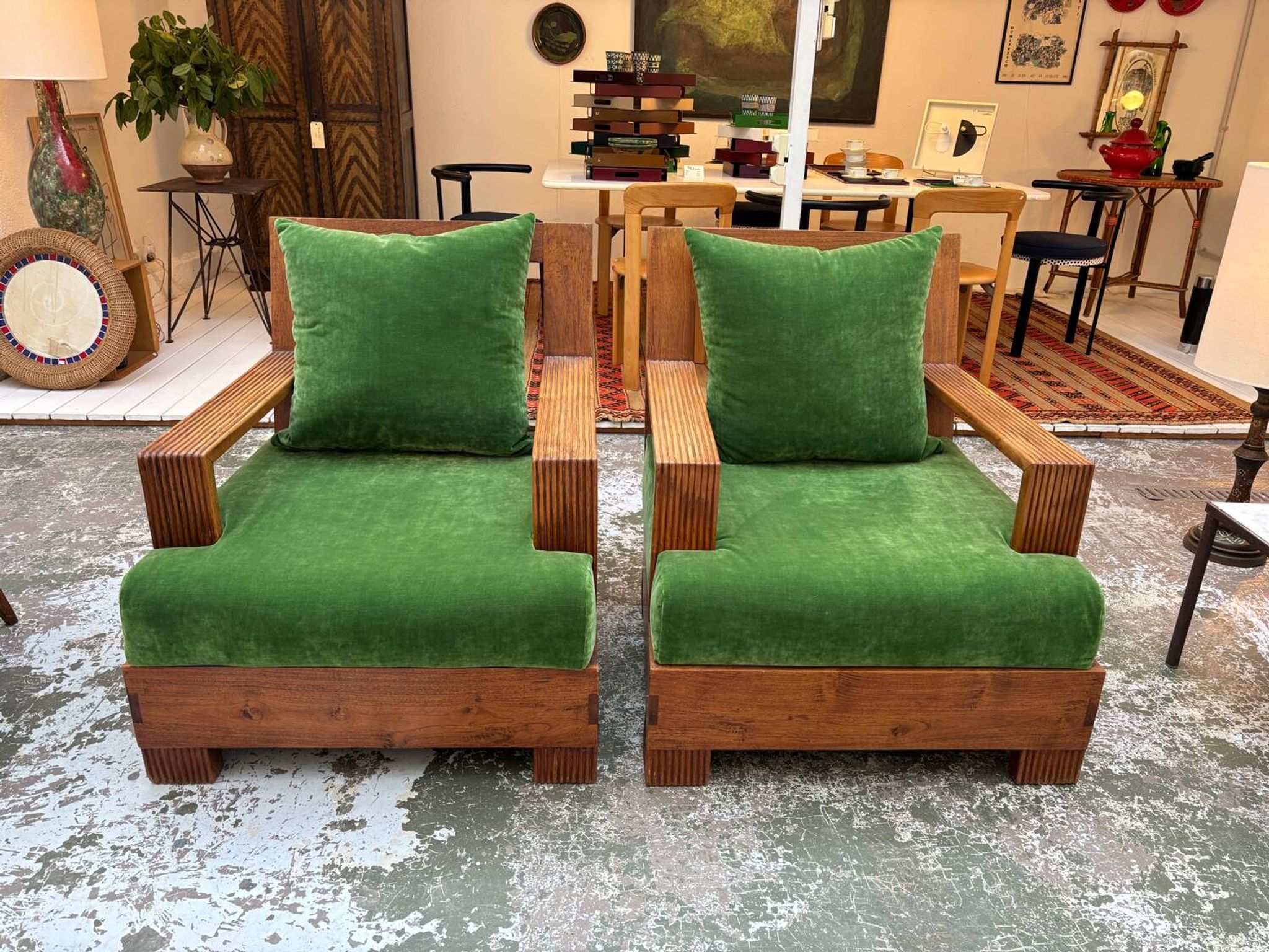 Paire de fauteuils art déco
