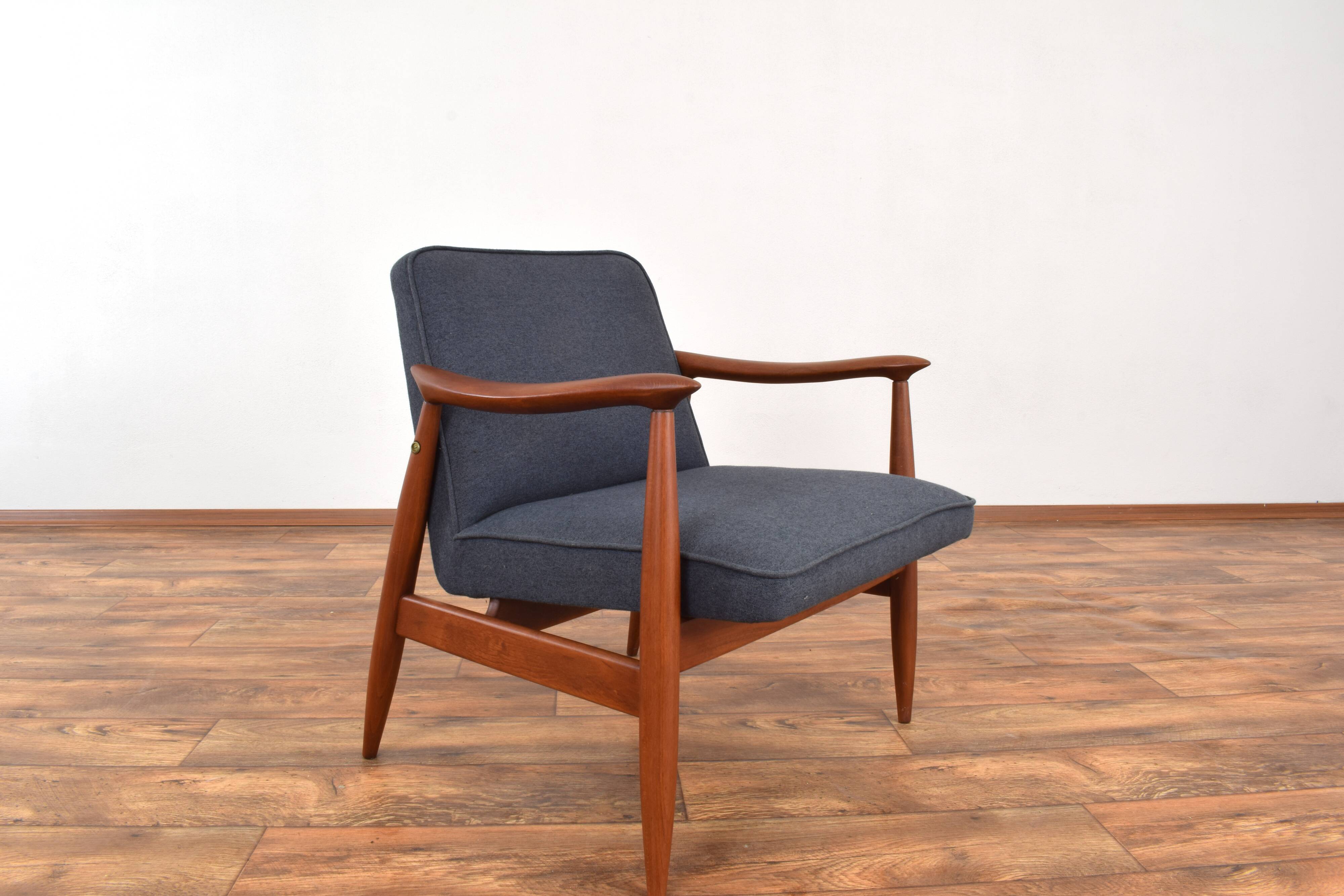 Mid-Century Polish Lounge Chair by Juliusz Kędziorek, 1960s.