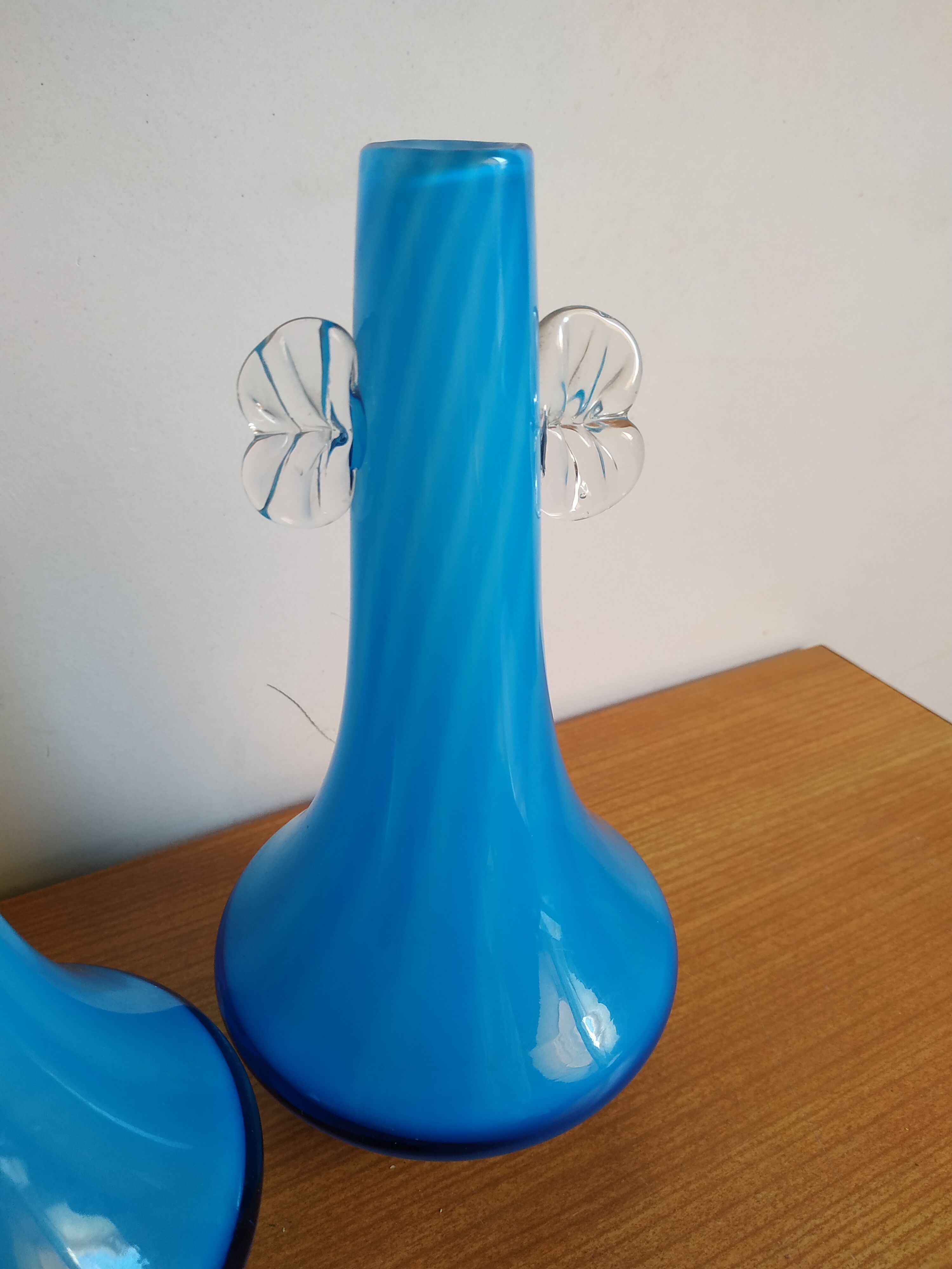 Pair of white twisted blue vases in Murano taste