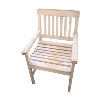 White wooden chair