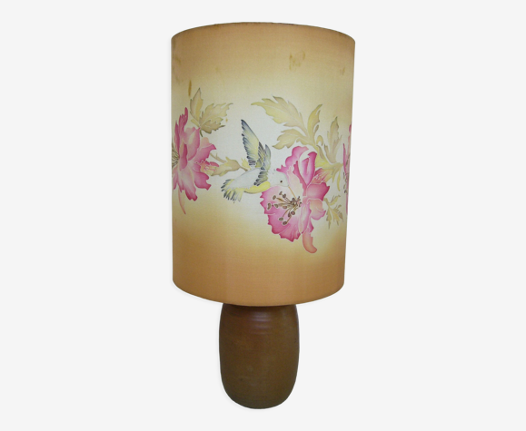 Lampe en grès abat jour soie