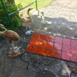 Table low 60s