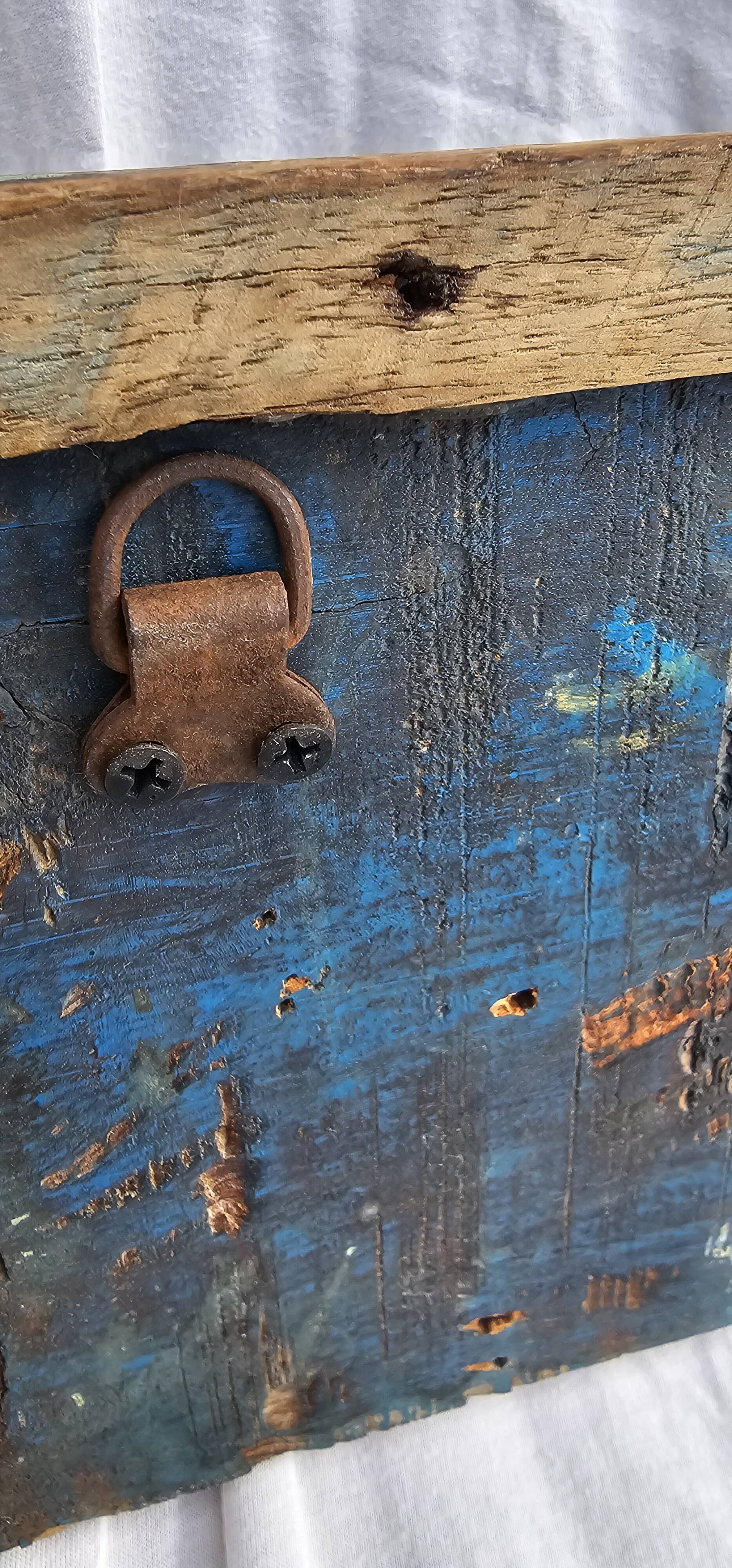 Teak coat rack with 8 double cast iron hooks