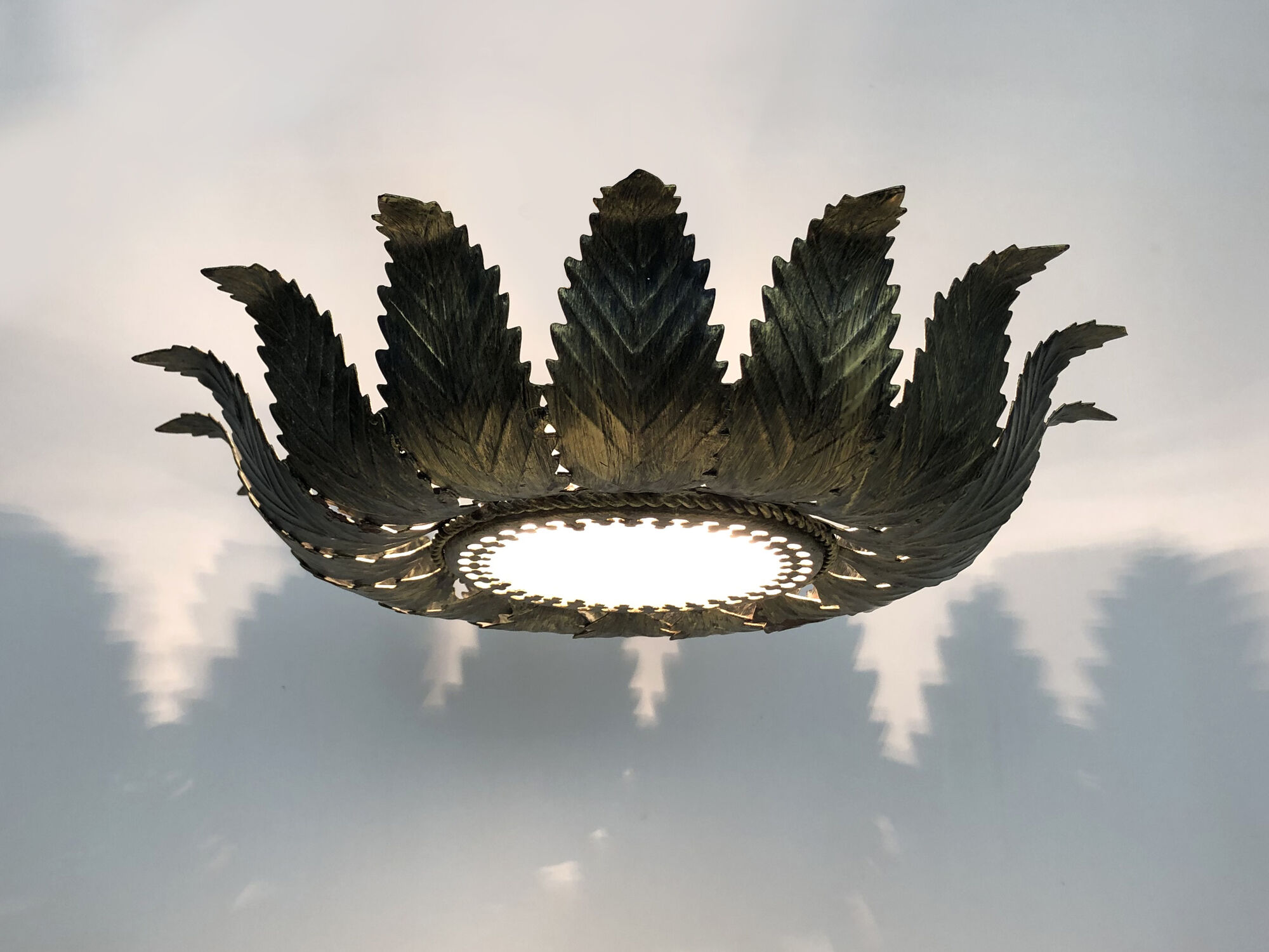 Sun ceiling lamp, double light gilded metal foliage, year 70