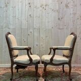 Paire de fauteuils Louis XV à restaurer