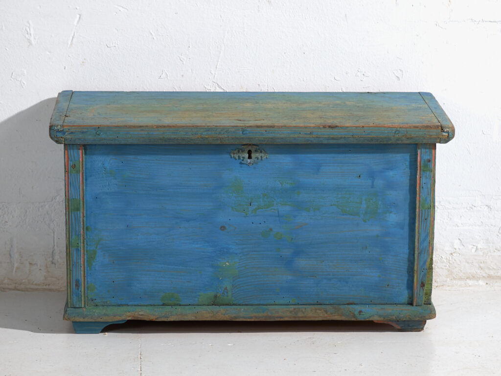 Antique chest painted blue in pine – Central Europe, around 1900