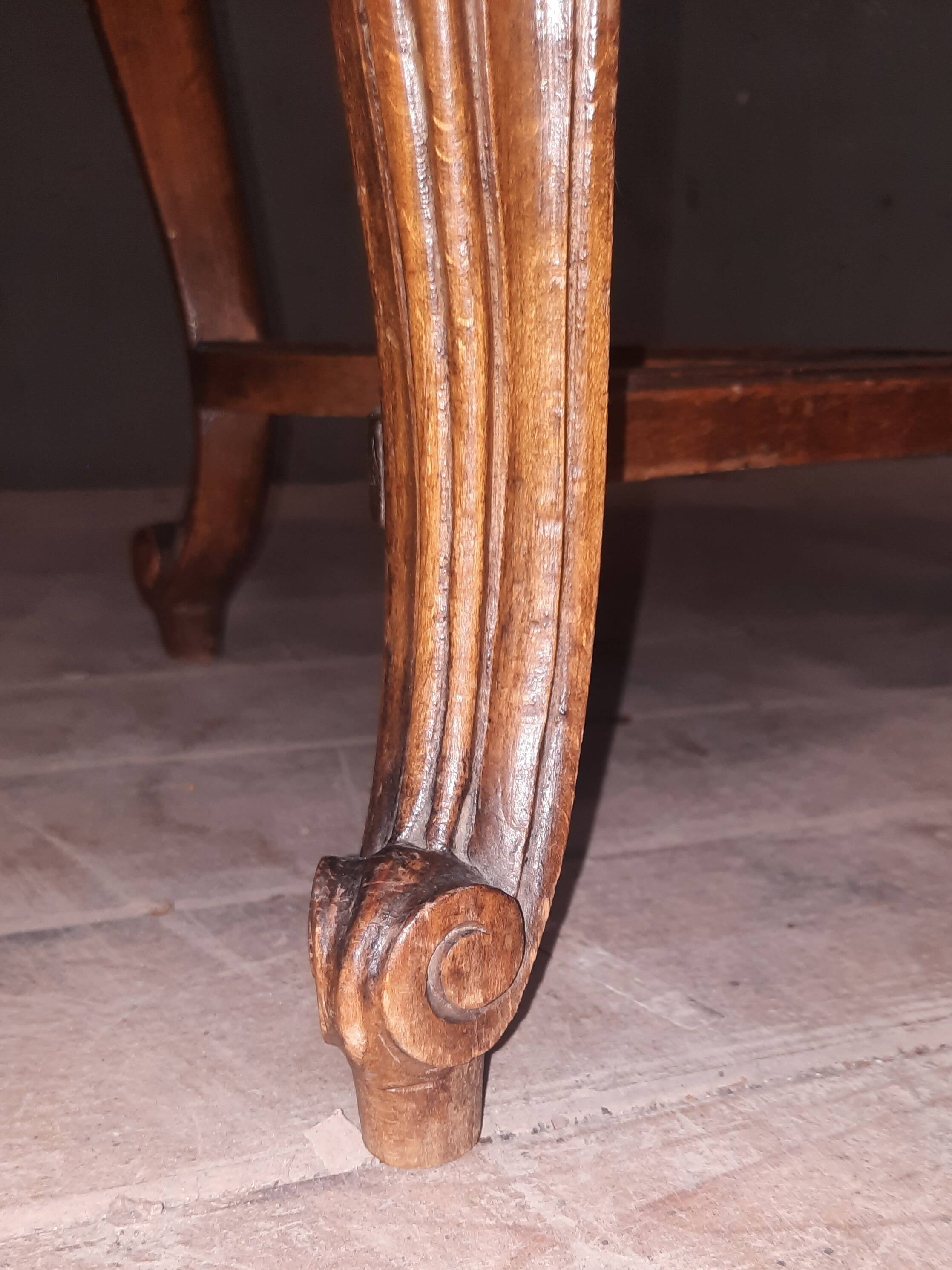 Pouf de style Louis XV  rocaille