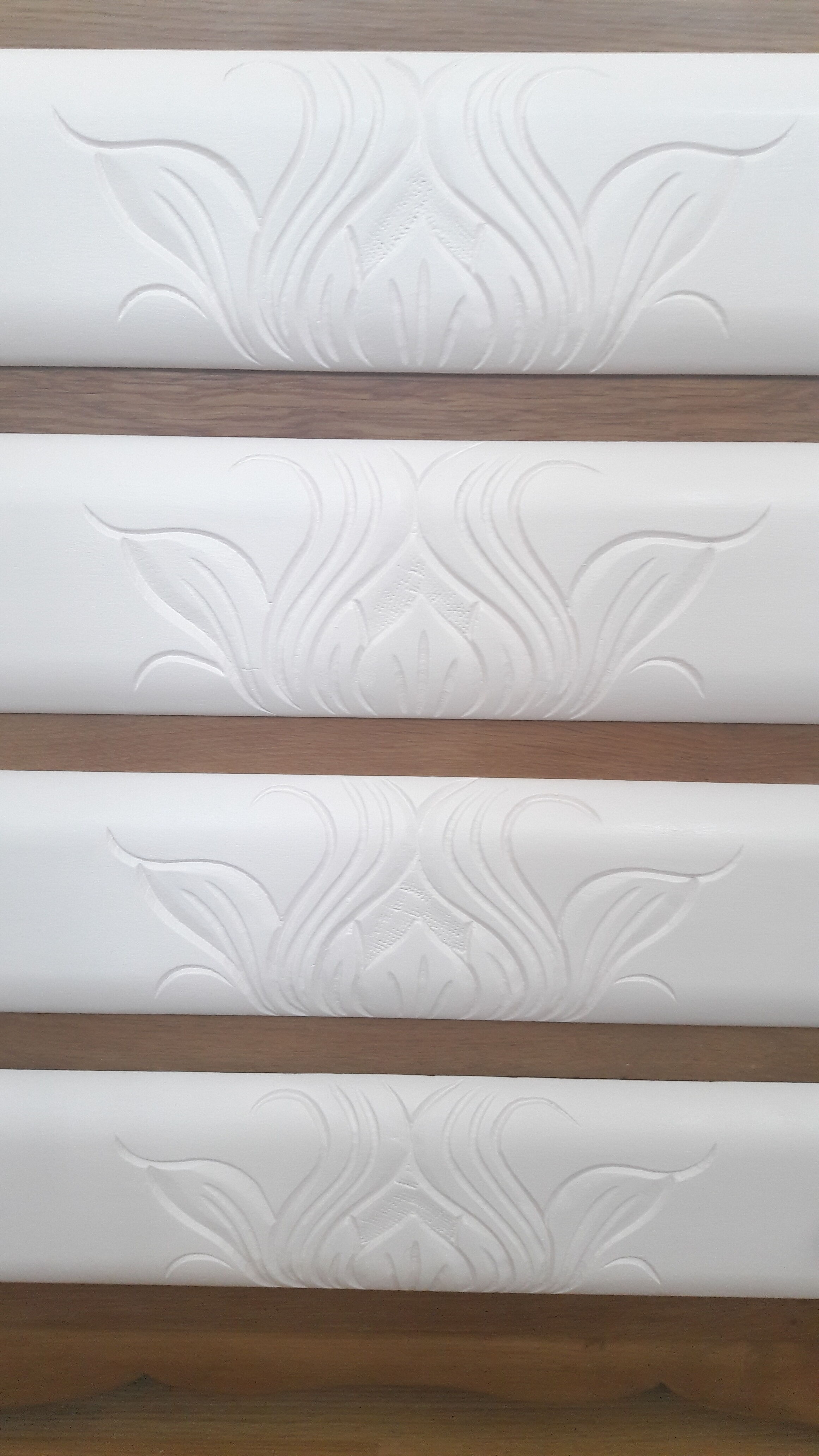 Commode relookée rose poudrée