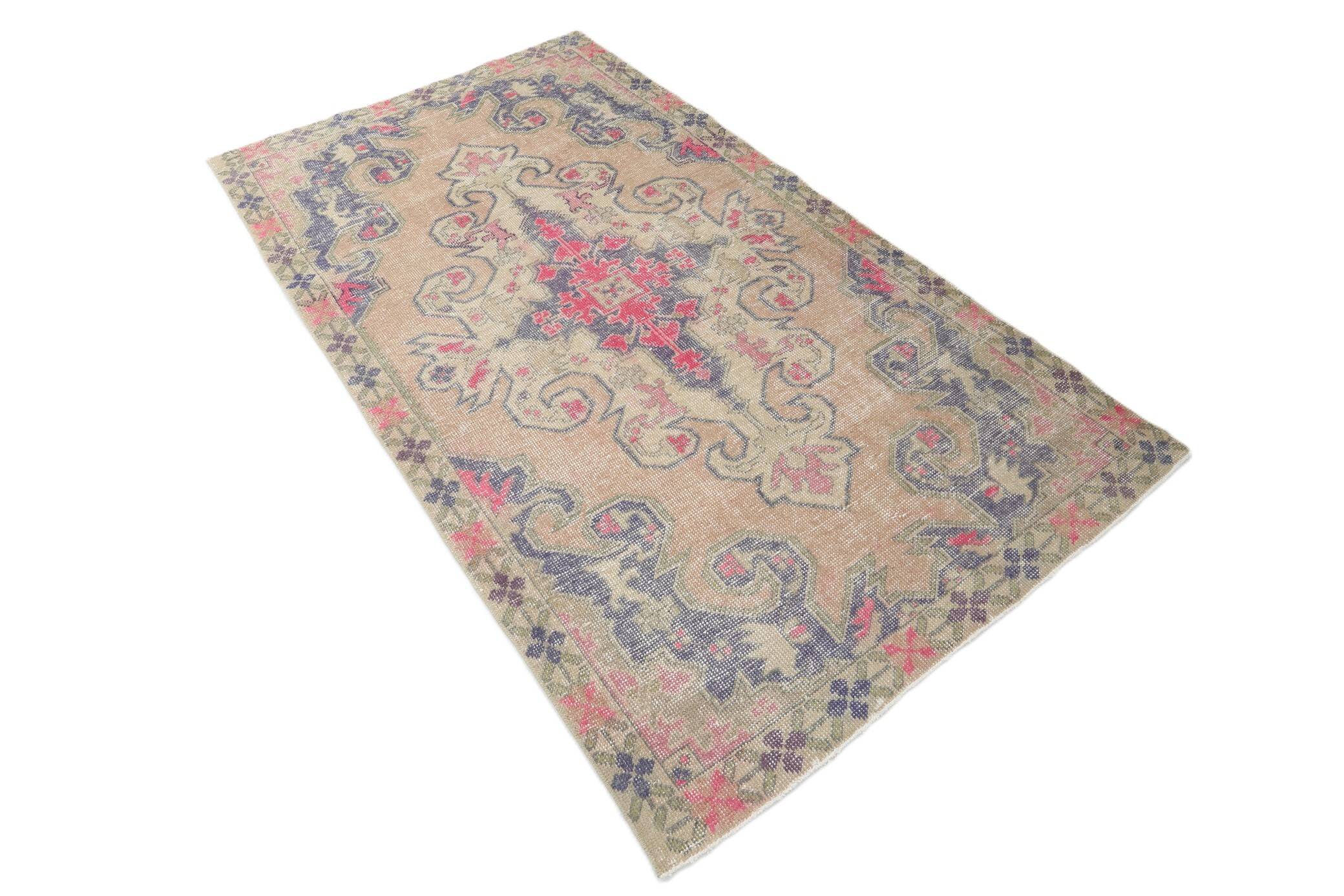 Turkish Cream Pink Oriental Vintage Rug, 121x208Cm
