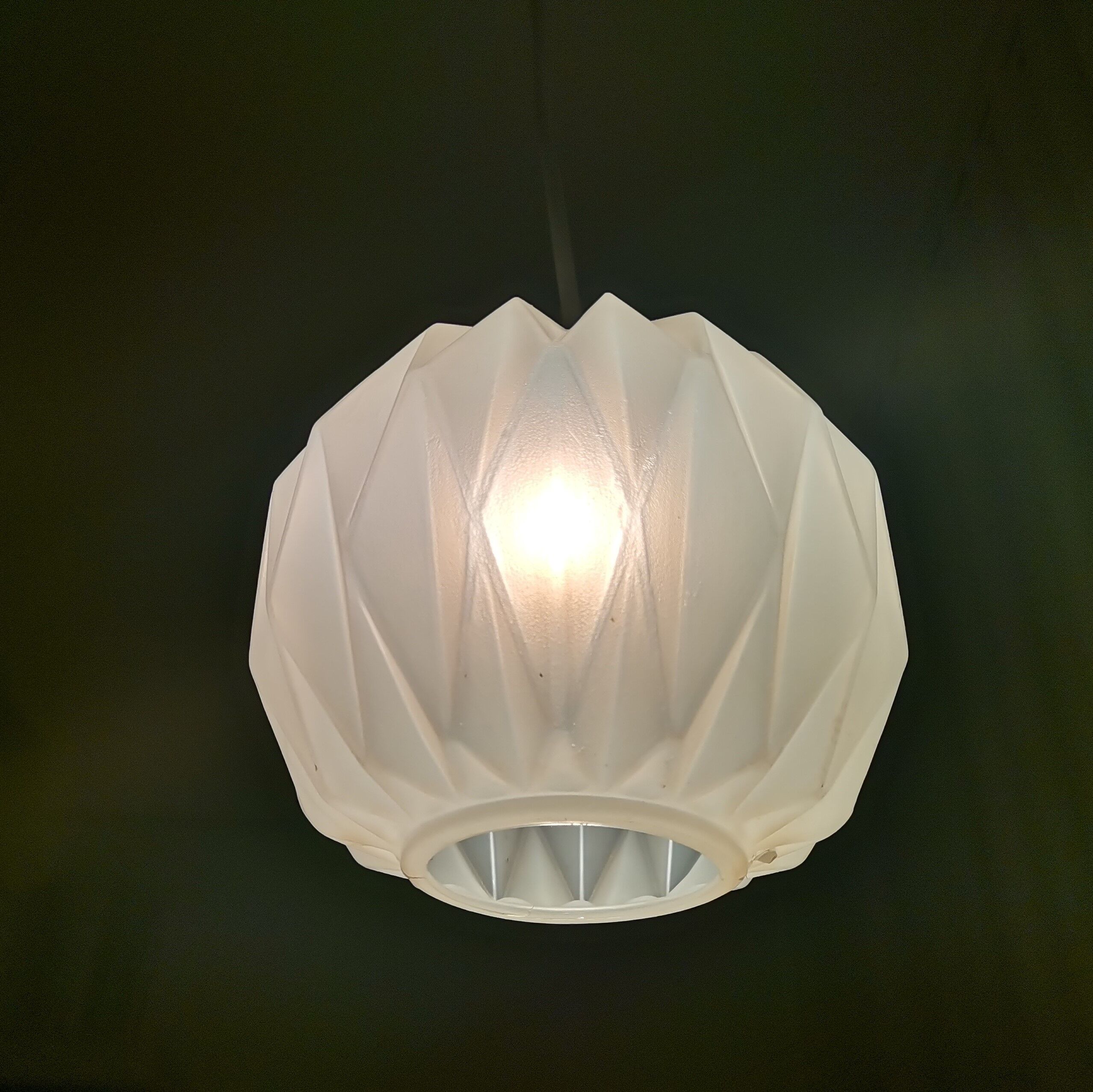 Small Origami pendant lamp 1960s LeKlint style