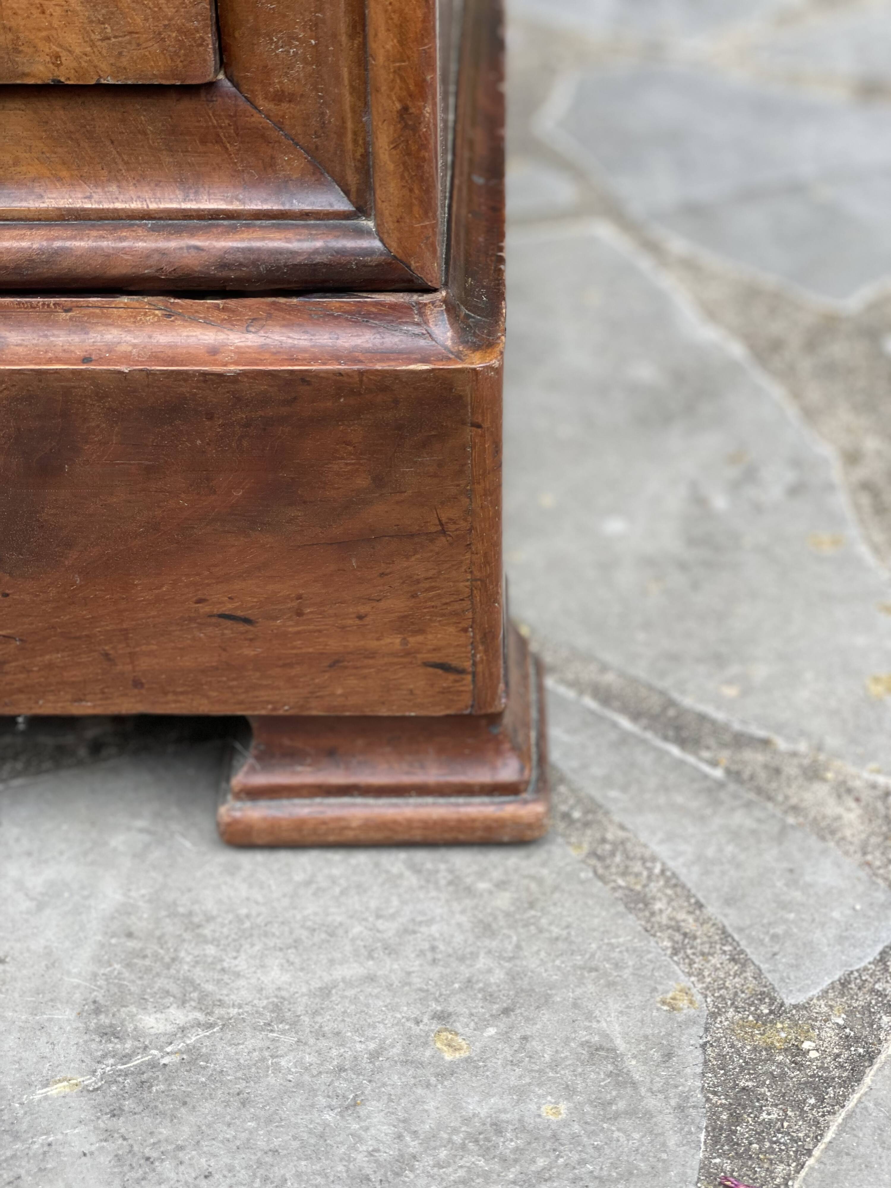 Louis Philippe chest of drawers (rare model)