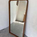 Miroir scandinave en teck massif 1970