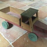 Camion jouet ancien en bois