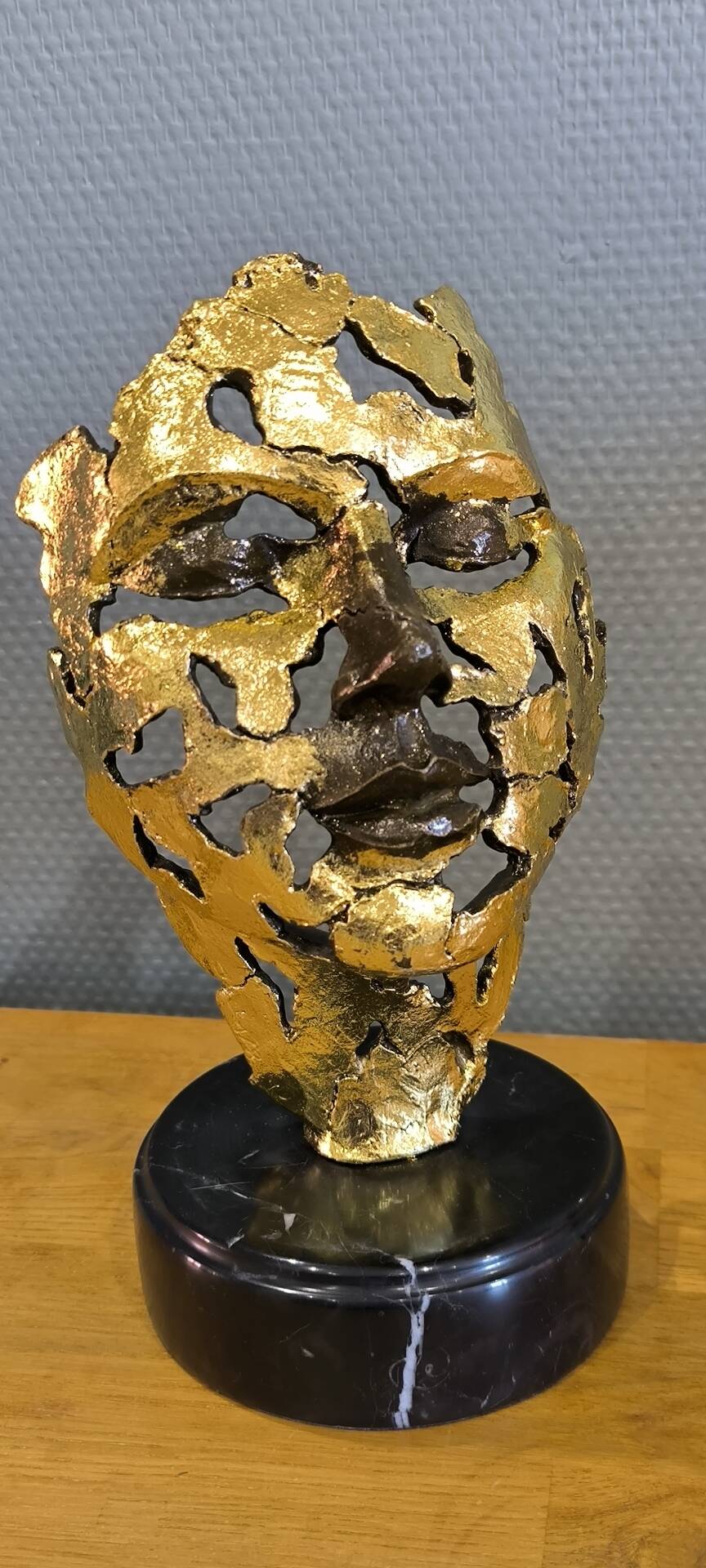 According to Salvador Dalí – The Test of Time – Bronze with gold leaf