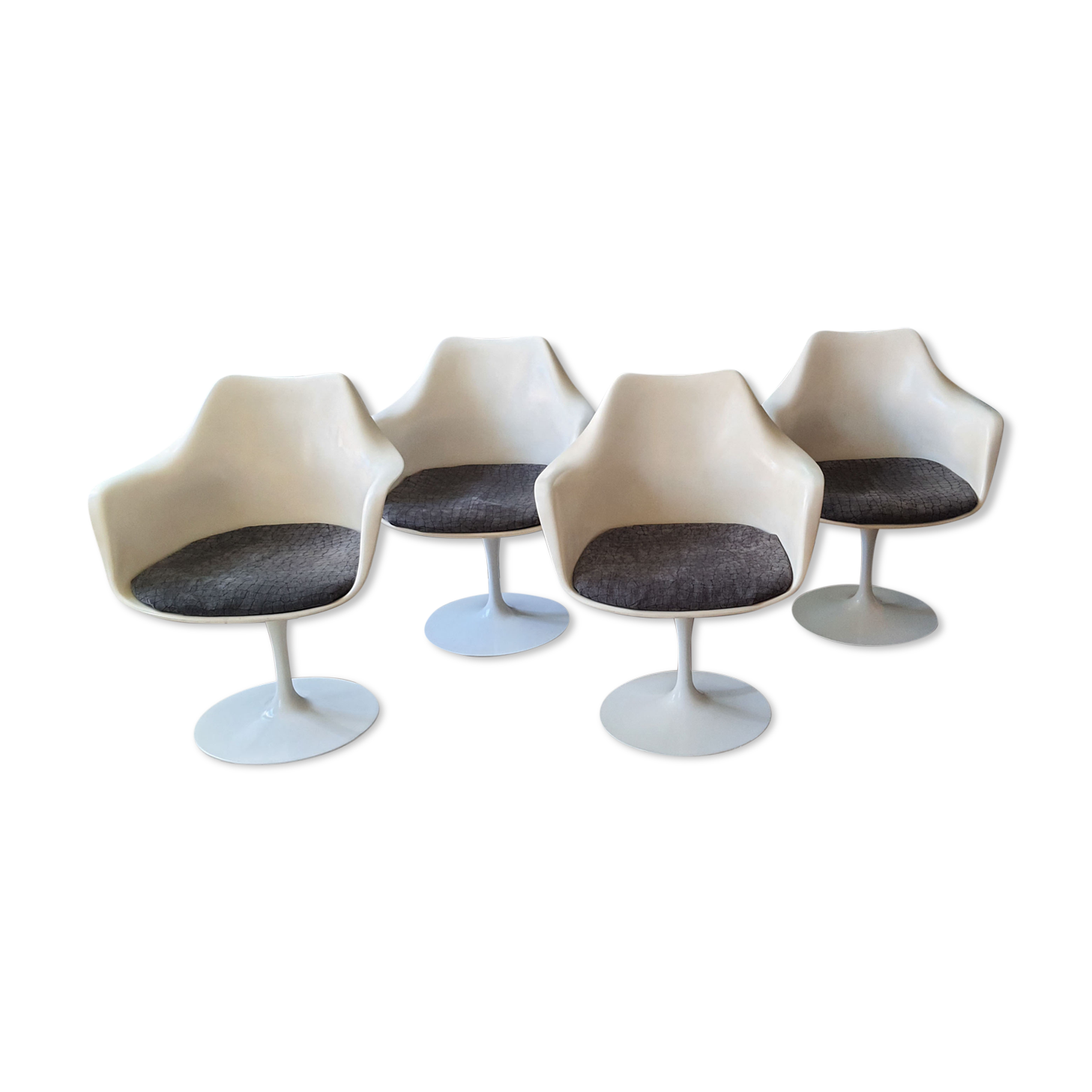 Set 4 armchairs Tulipe by Eero Saarinen Knoll International