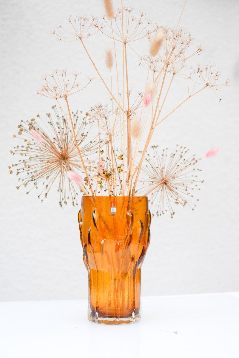 Finnish art glass vase by Kaj Blomqvist for Humppila