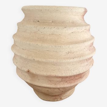 Tamegroute terracotta vase