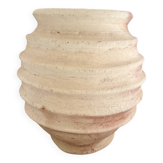 Tamegroute terracotta vase