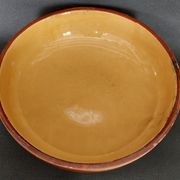 Plat creux terre cuite vernissée XXème