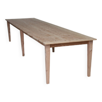 Table de ferme 18 couverts en douglas, 6 pieds fuseaux