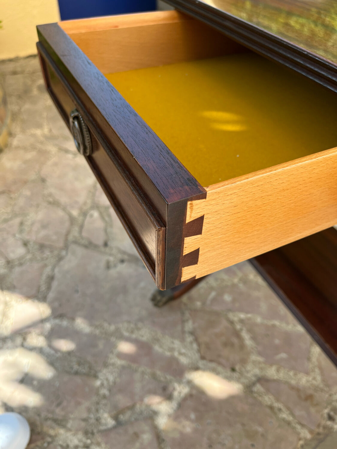 Old wooden roller service