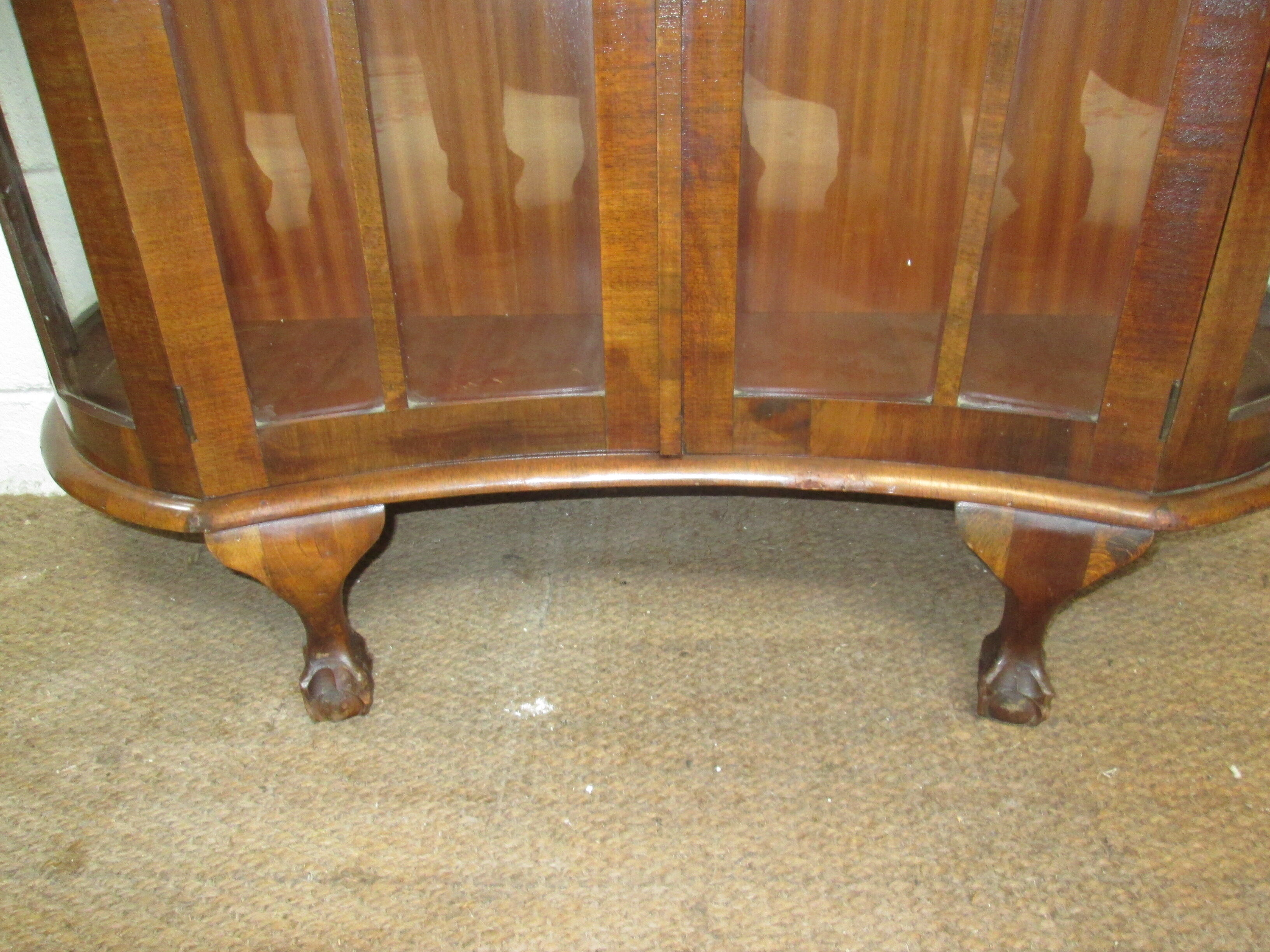 Art Deco showcase