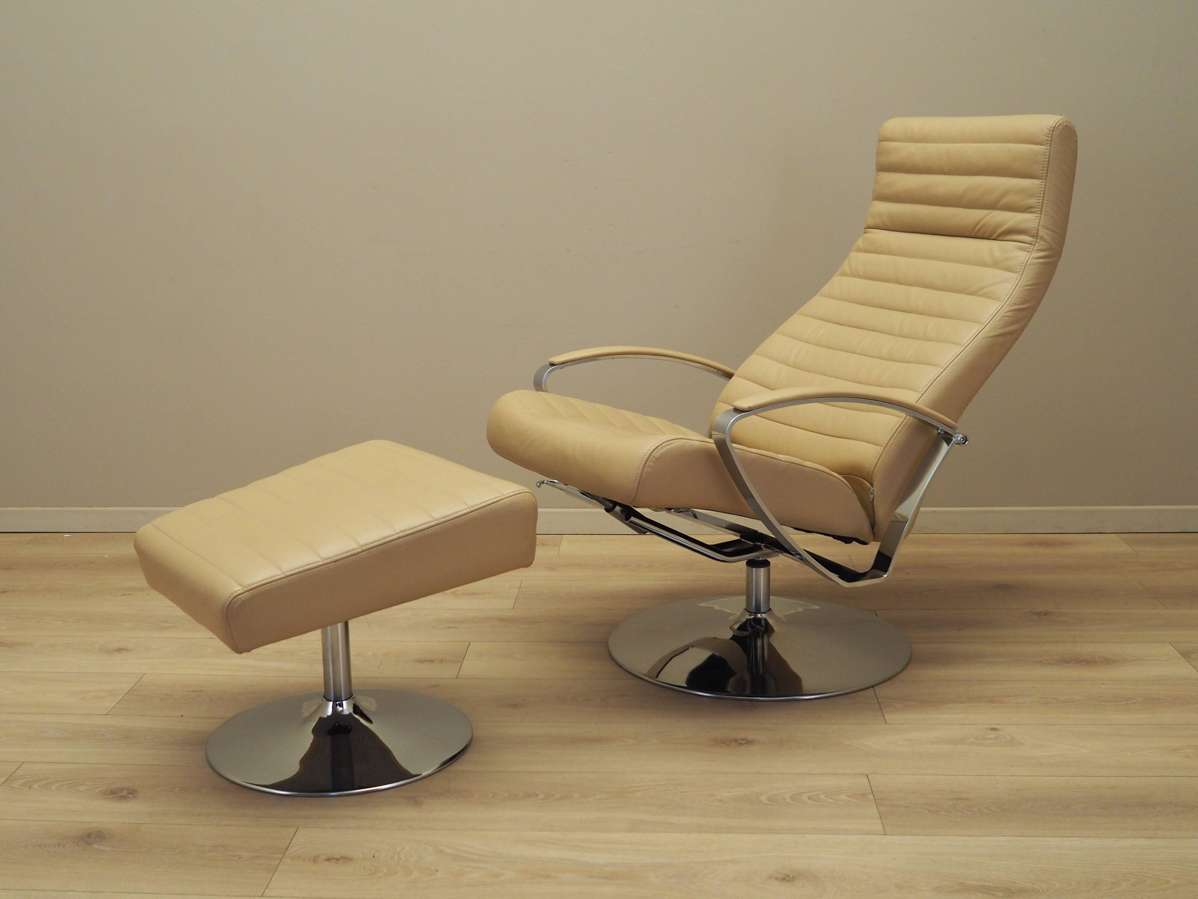 Lounge armchair and footstool set, Danish design, 1970s, manufacture: BoCon