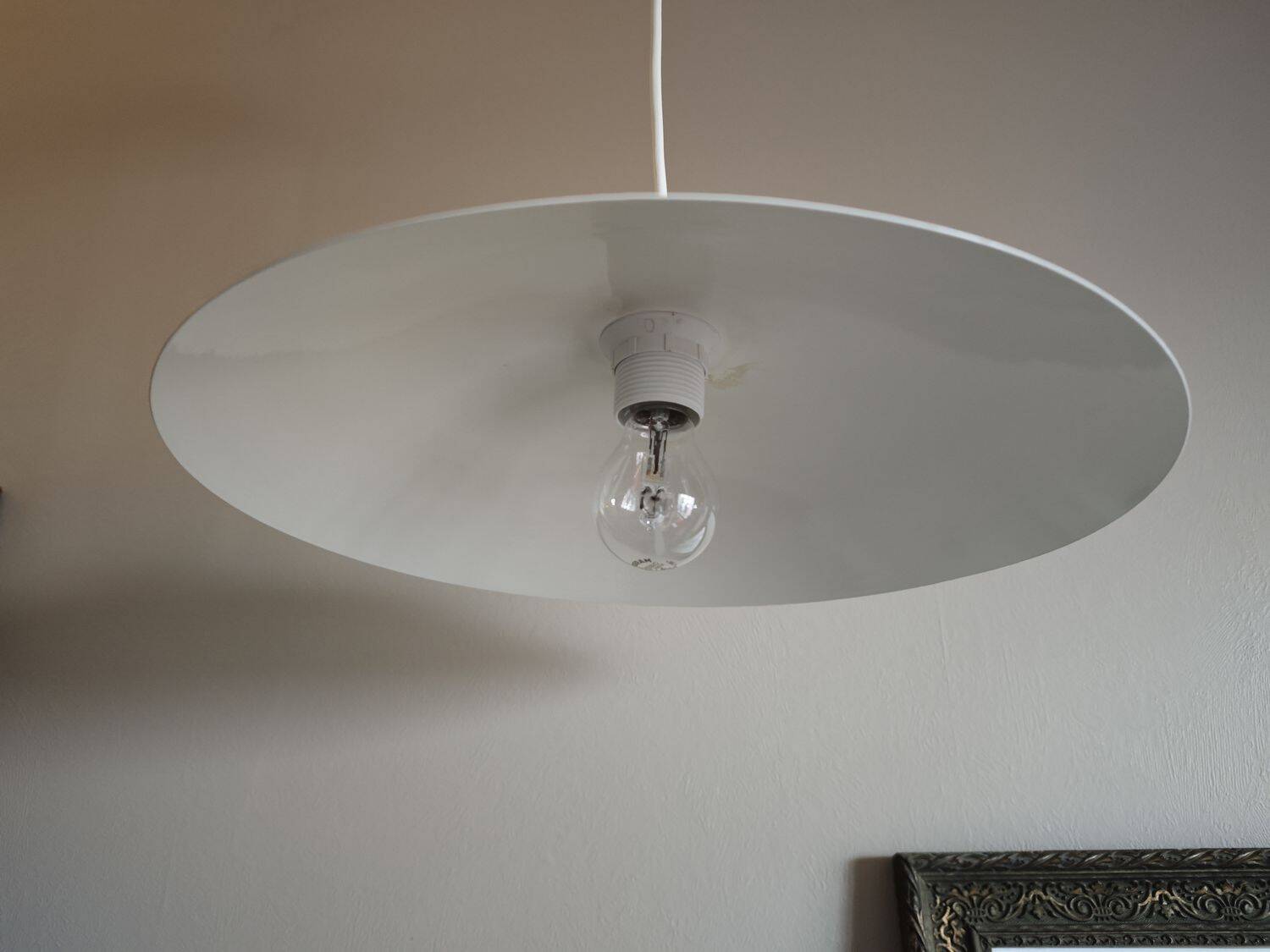 Ami model suspension from the Tess brand - Made in France - 1970s/1980s