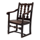 Fauteuil en chêne provincial français du XVIIIe siècle