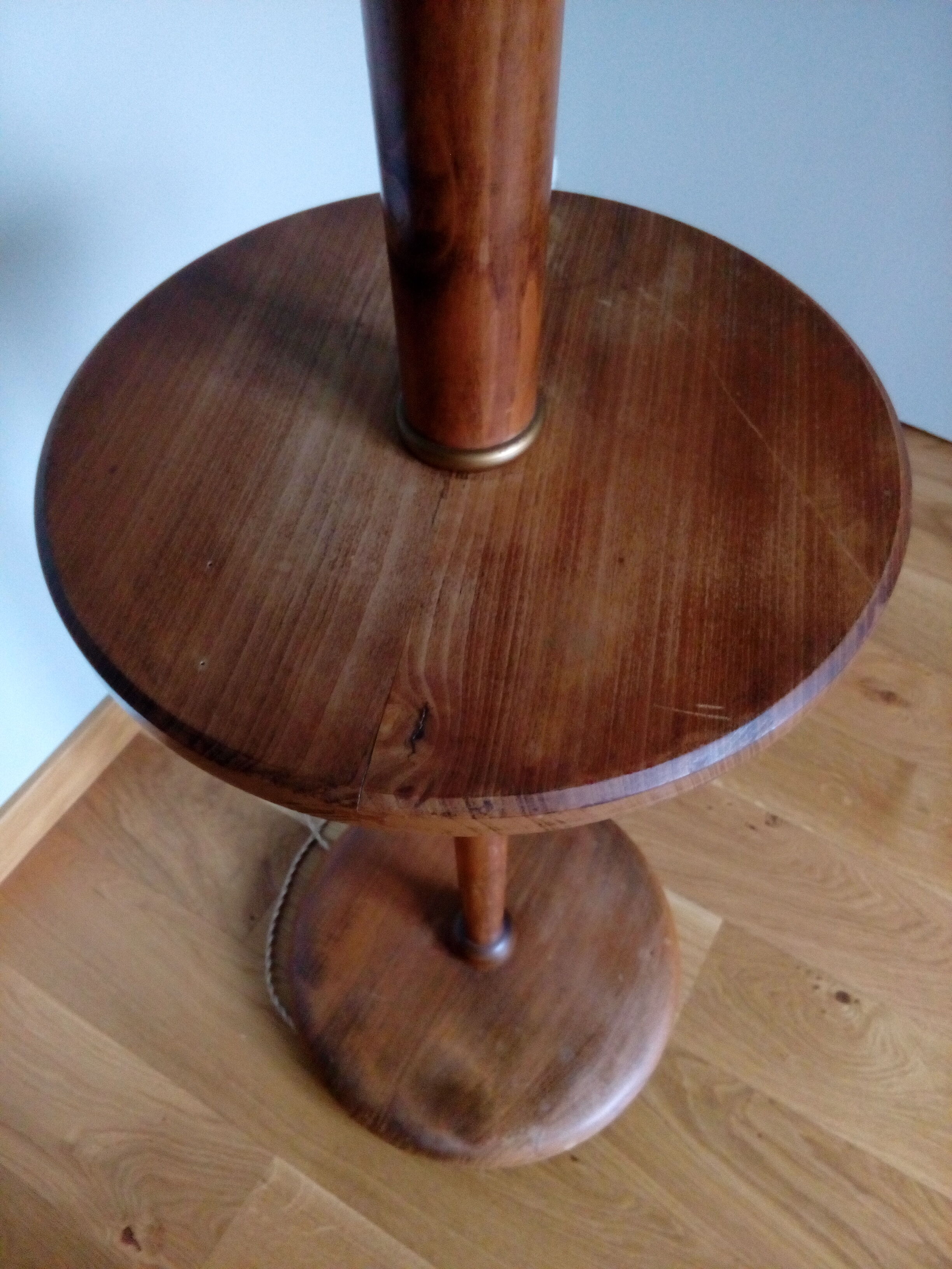 Art Deco lamppost with tablet, wooden