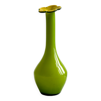 Lime green glass soliflore vase