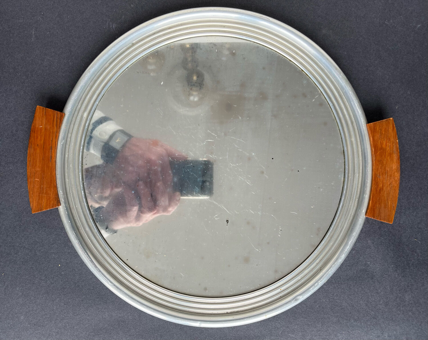 Mirror tray