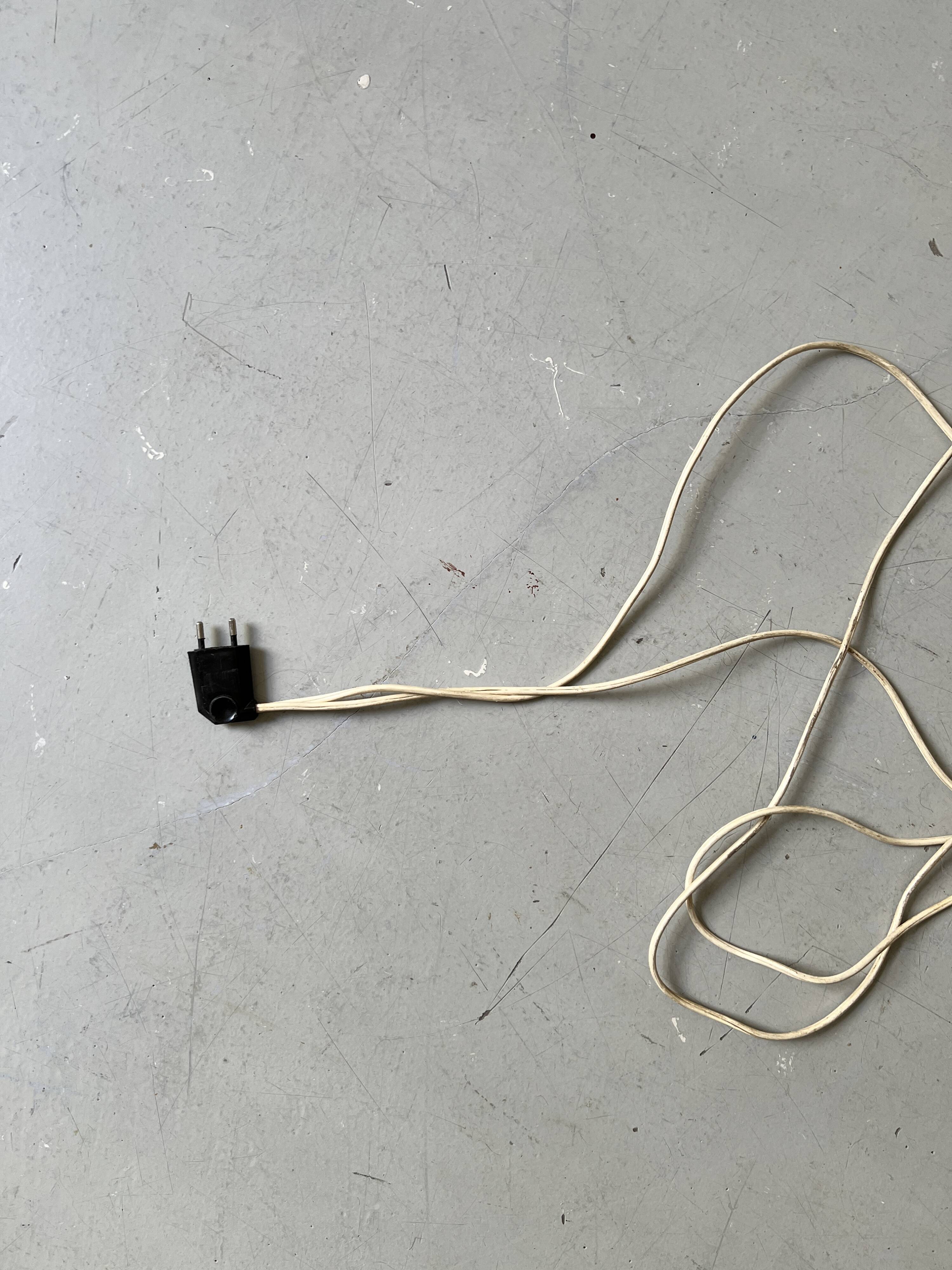 Jocelyn Troche (XXe siècle) Lampadaire fleur en acier chromé, design 1970