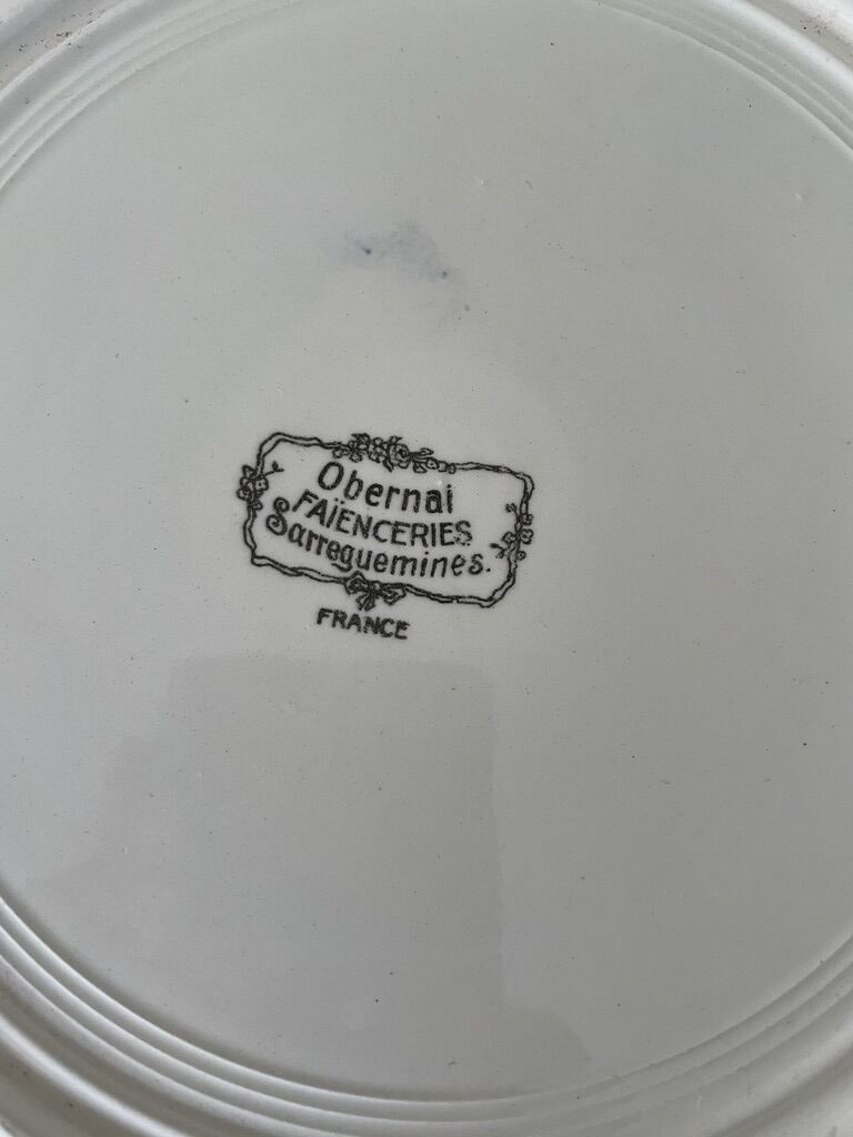 Obernai presentation plate and plate
