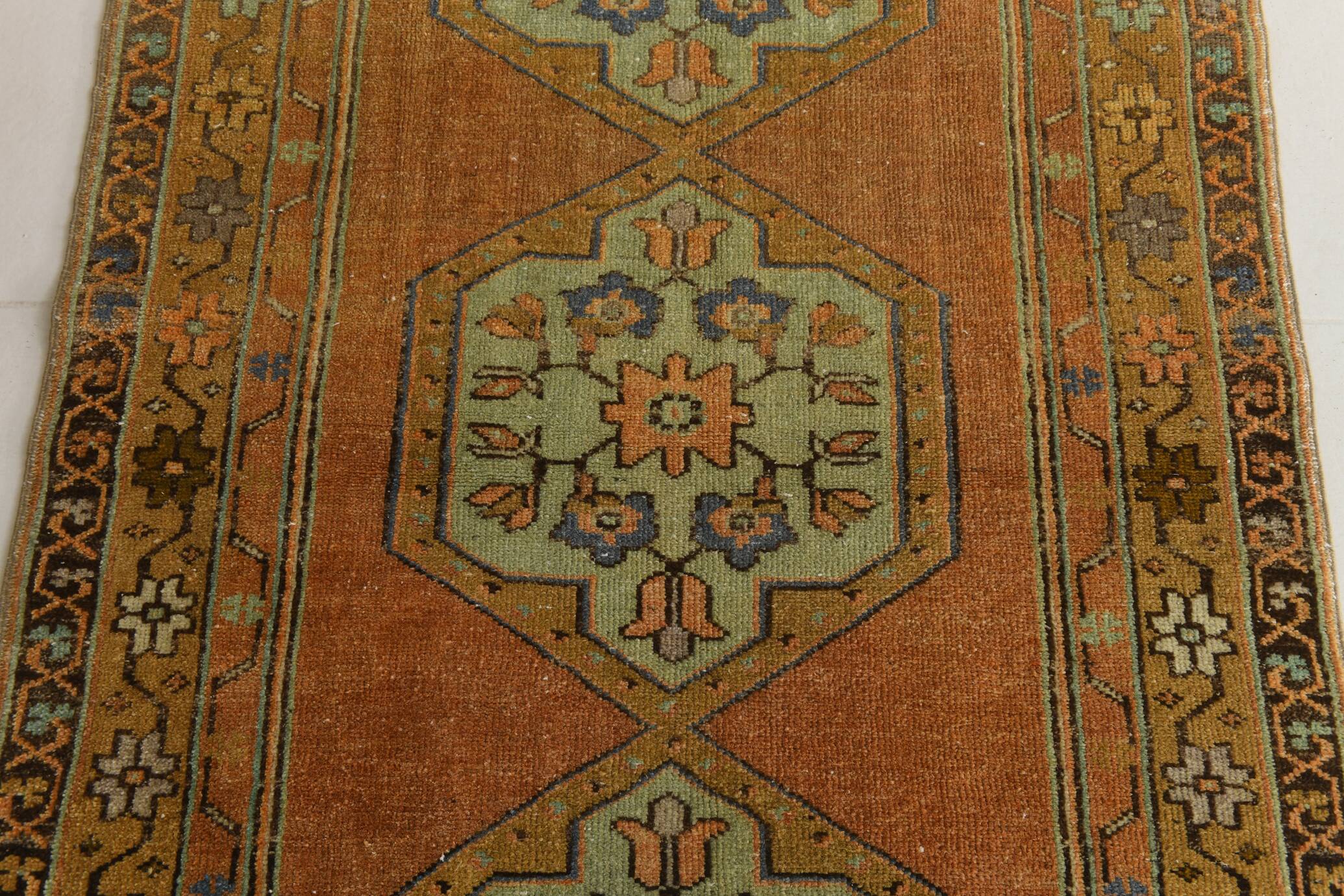Tapis persan Brunt orange et vert, 105 x 290 cm