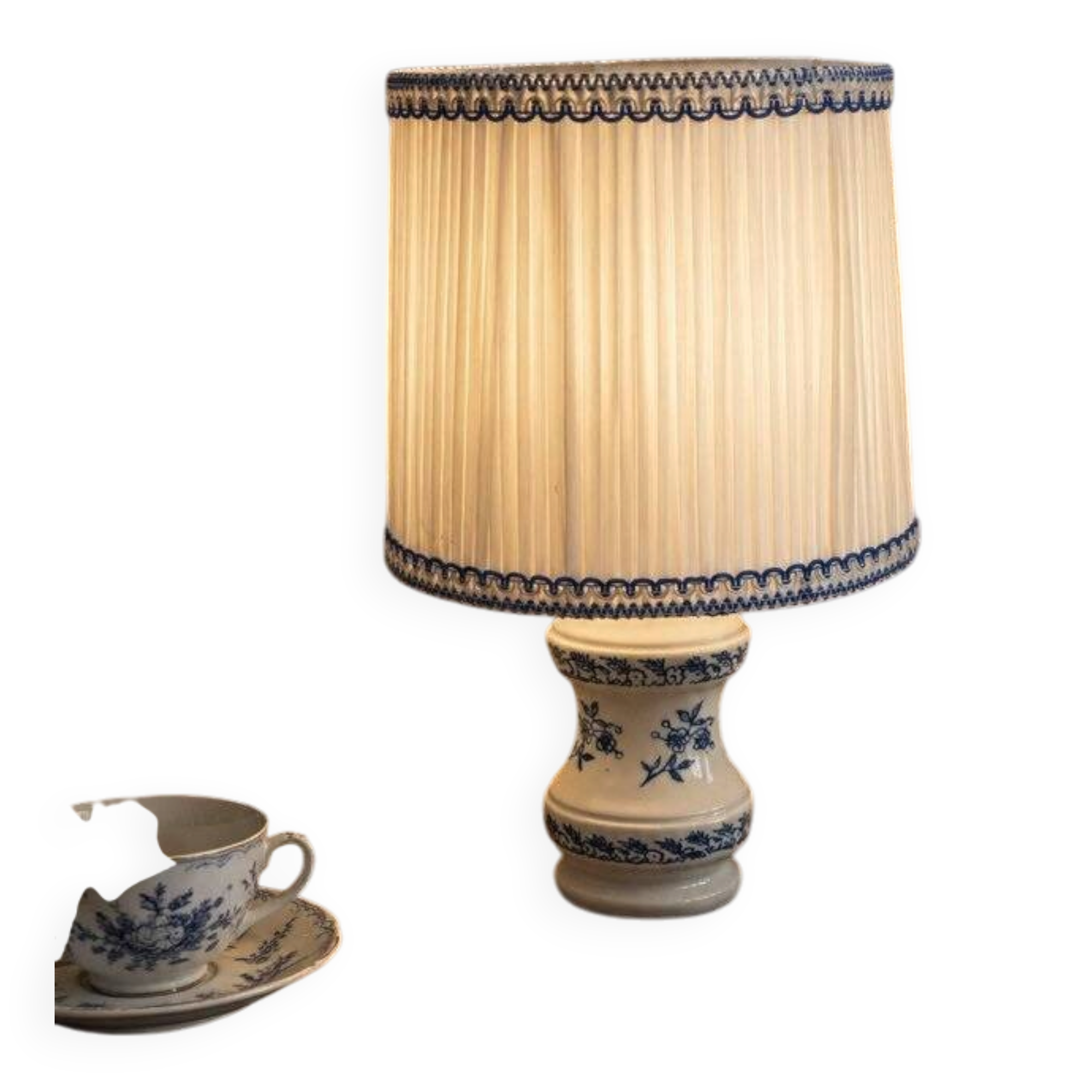Vintage ceramic lamp